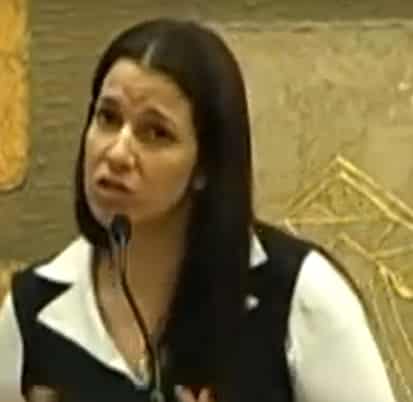 תמר סנונית פורר בהמת מגדר פמיניסטית בעד תאי גזים לגברים גרושים