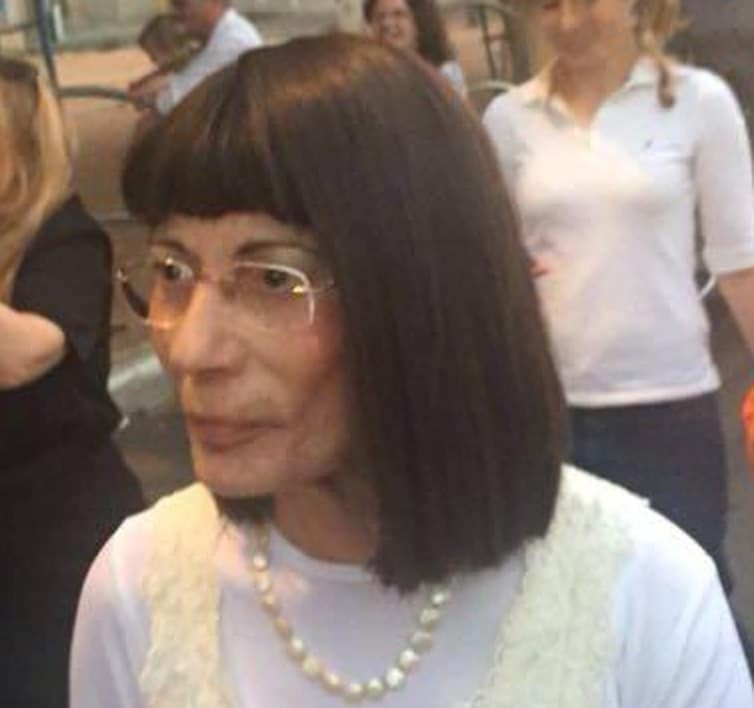 שושנה גלס כישלון צורב בייצוג סוחר העמבה יוסי נקר