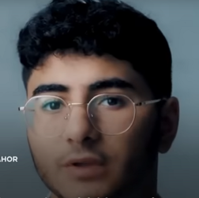 מנדי לוי שכב עם הרבנים של לב טהור וליטף בולבולים