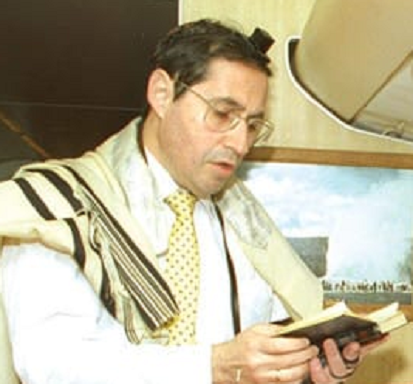 אלייקים רובינשטיין 1989 מתפלל לאלוהי הוגינה והעשתורת