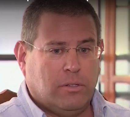 עמיקם הדר מכר את הלקוחות לרווחה בידיעת השופטות