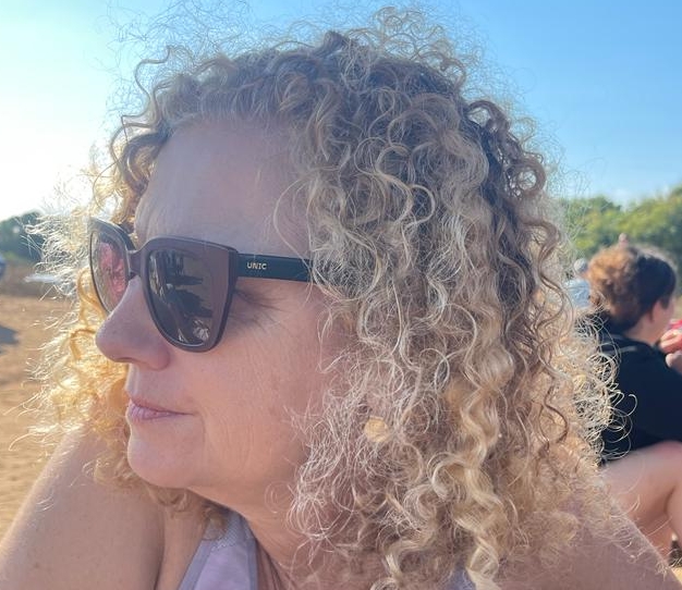 נוגה ארד איילון הגרושה השופט שהבן שלו איתי סחט את עמוס לוזון