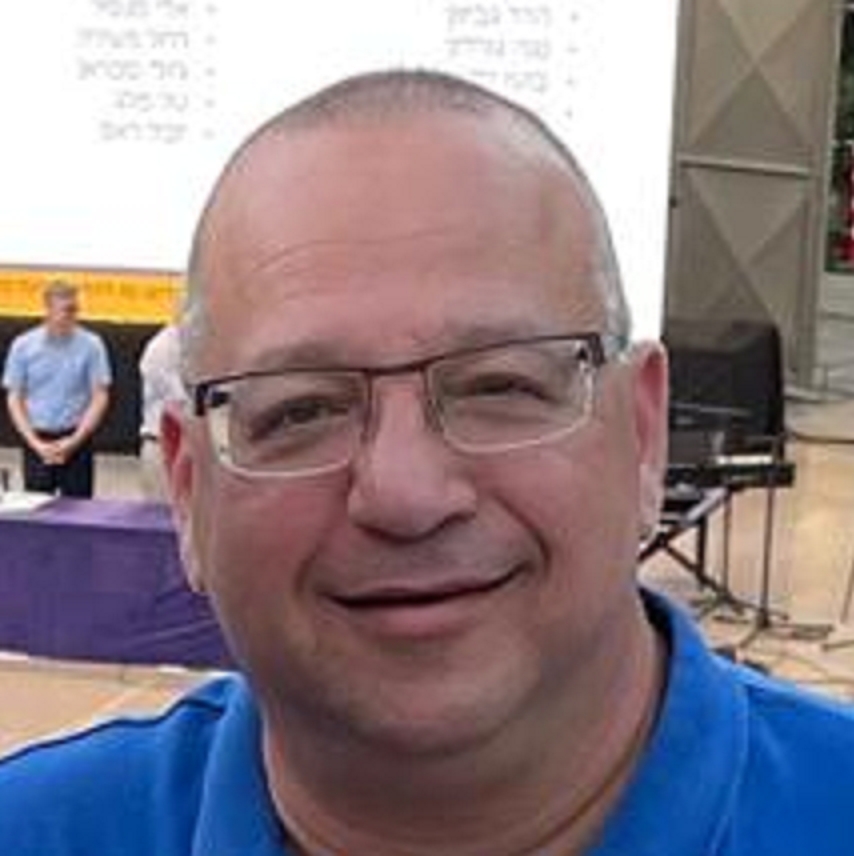 רן זינגר היה פרקליט ועדת אתיקה חיפה והיום מייצג נקבלים