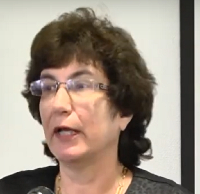 דפנה ברק ארז משפט חוקתי נועד להגן רק זכויות ווגינות וזונות