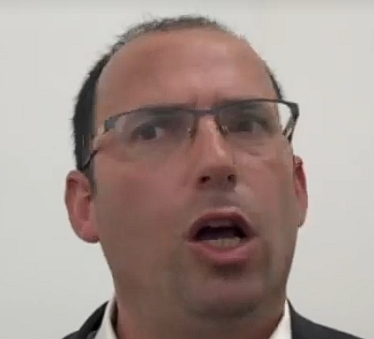 שמחה רוטמן מסכן איש קטן ולא מוצלח