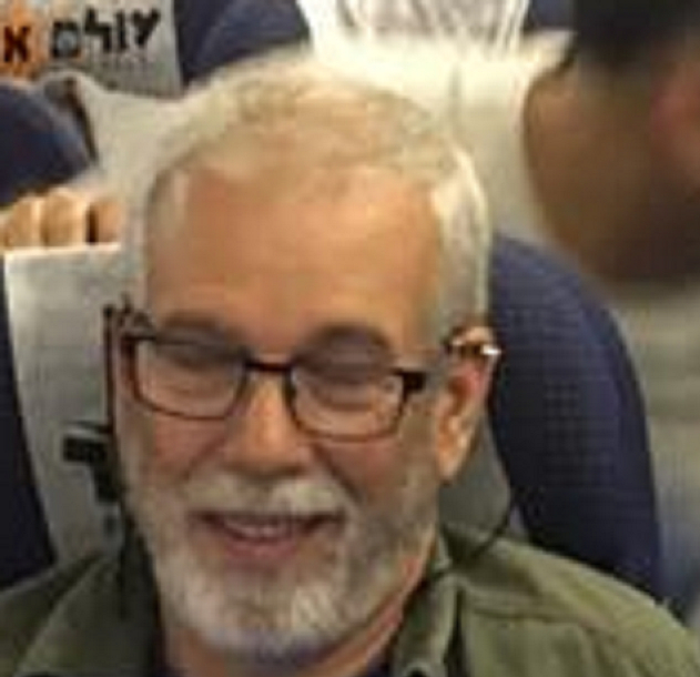 דניאל אפיק חובב נוחבות מושבע בעד שלטון חמאסי על מדינת ישראל