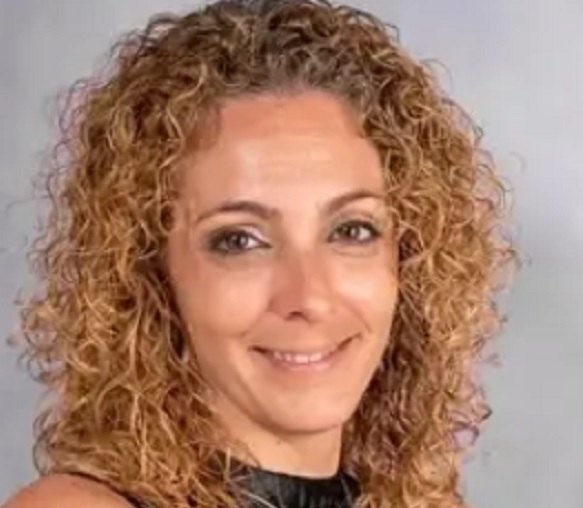 אושרת קירמה כוס פמיניסטי עלוב מבטיחה לנשים נכות צמיתה לכל החיים