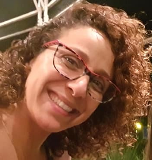 שני בוריה מחפשת במי לנעוץ טלפיה