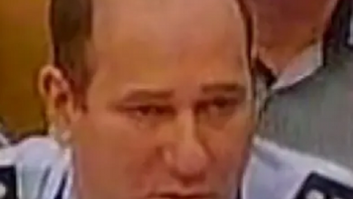 אבי פרנקל הטוסיק של שוטרת הוא נכס רגיש ויש לקדש אותו ולסגוד לו