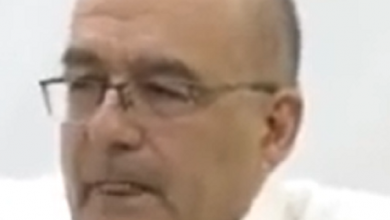 איתן לדרר כשפרקליטות מבקשת משופט אנו מקבלים חותמת גומי