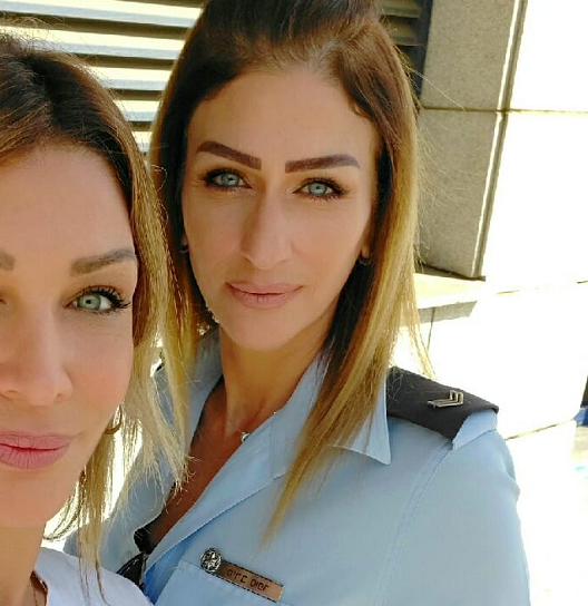 מירב סופר מחש חקרה אותה על עבריינות פורנזית מעקבים וריגול על מאהבות של בעלה