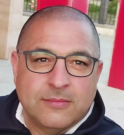 עדי כרמלי הסתבך עם הילה יחזקאל