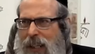 אליהו גודלבסקי החדיר זין בשלוש בנותיו