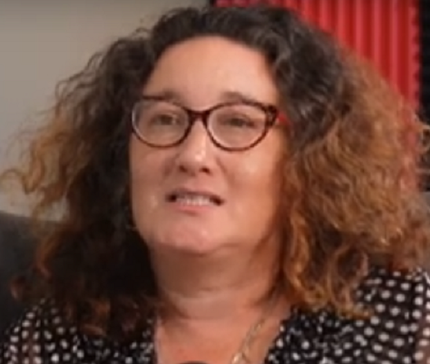 רותם אלוני חלאת מגדר כל מי שמיוצגת אצלה היא שקרנית שווא