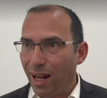 שמחה רוטמן משרד המשפטים מסובבים אותו על האצבע