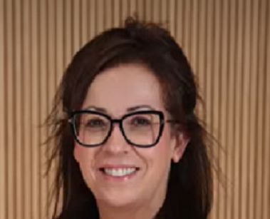 ג'יזל אביב מתווכת דירות שבעצמה לא משלמת שכר דירה