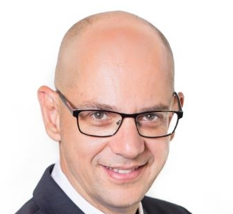 מיכאל גבור עשק מהקטינה אלכסנדרה דייטש 68000 שח
