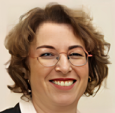 אנדריאה דיאמנט-קופייקין קופצת על עורכי דין כמו חתולה מיוחמת