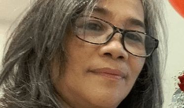 מרלי אבנג'לין מילאדו חשה חישחושים מטרידים בציצי