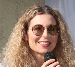 שרון עצמון לוי שופטת נוער כלבתית מרשיעה נערים בגלל מדובבים