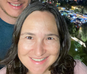 גילית מנטינבנד פרקליטה זדונית בשירות הנוחבה