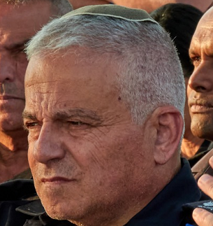 דוד פילו שוטר היחידה להעצמת הכוס והמנוש