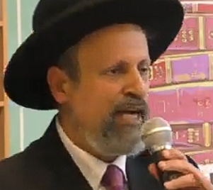איתן זן בר הדיין שמסניף ווגינות