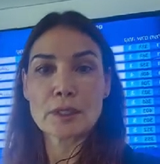 רומי קנבל נחש צפע פמיניסטית