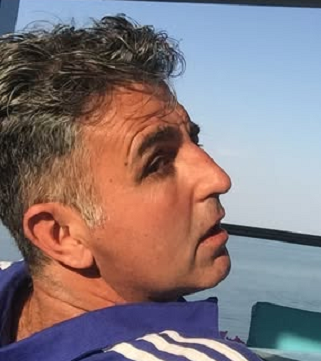 דניאל כנעני מתעסק עם גנבות זרע רוסיות