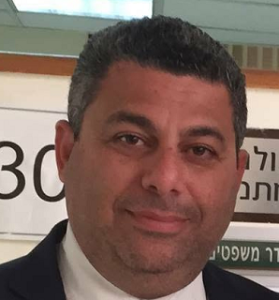 יאיר שיבר תמיד מייצג את הכלבות שעושות ניכור הורי